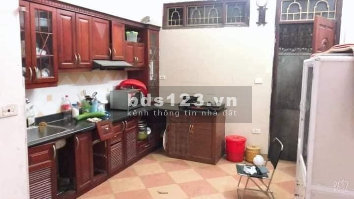 Bán nhà vừa kinh doanh vừa ở Ngõ Quỳnh, Hai Bà Trưng 45m2 x 4 tầng, chỉ 7.5 tỷ. Alo e Lan 0975258510