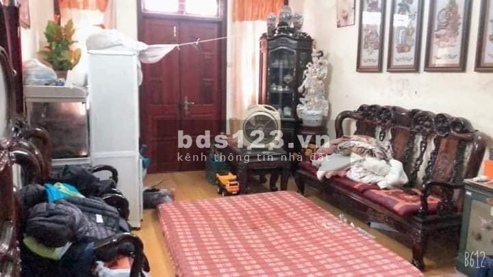 Bán nhà vừa kinh doanh vừa ở Ngõ Quỳnh, Hai Bà Trưng 45m2 x 4 tầng, chỉ 7.5 tỷ. Alo e Lan 0975258510