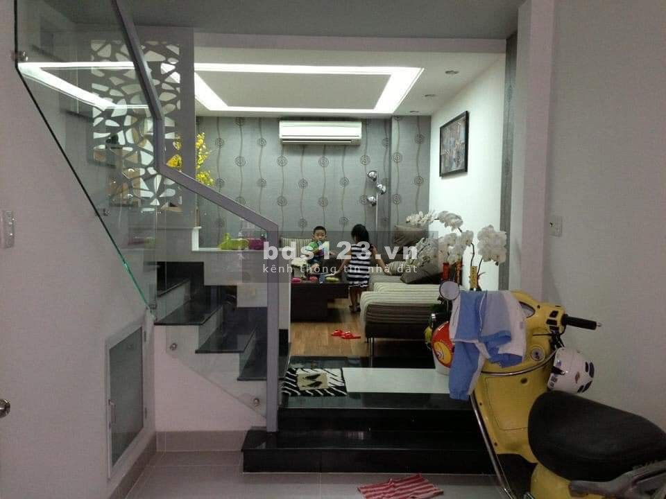 Bán gấp nhà Huỳnh Văn Bánh, Quận Phú Nhuận giá bán 12,8 tỷ…
