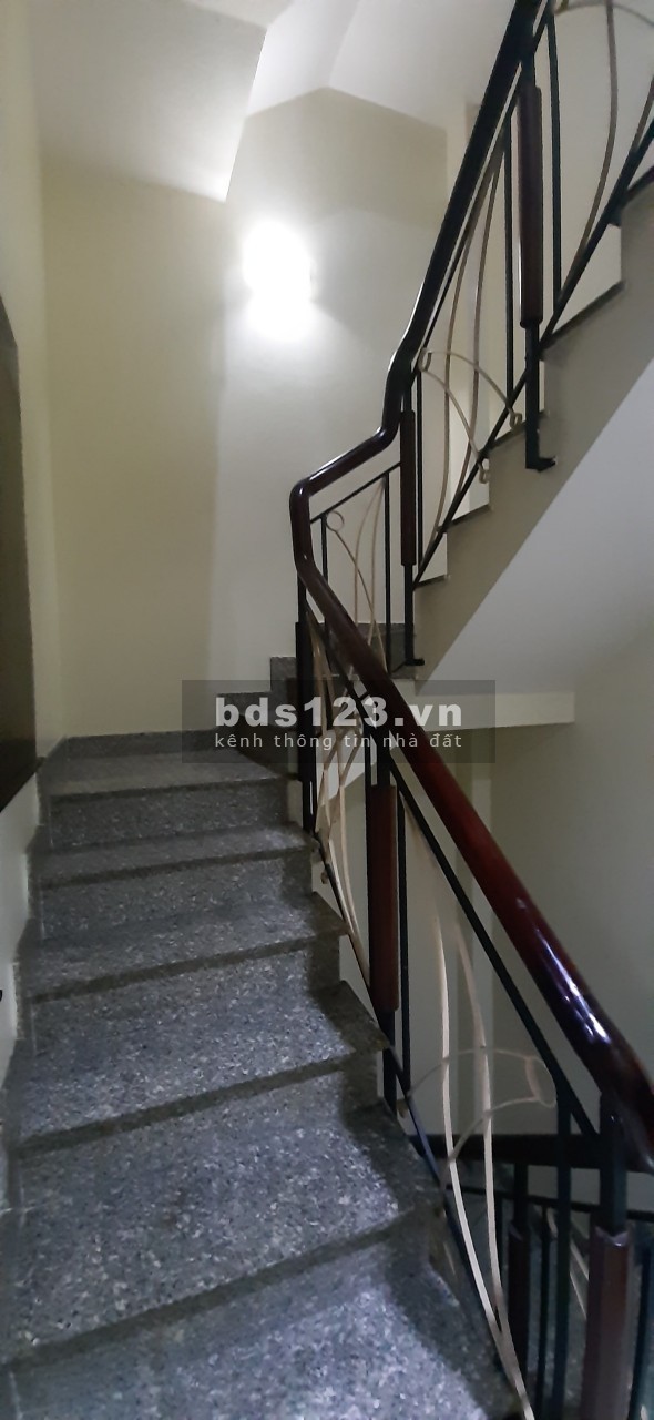 Bán gấp, hẻm 6m, Bắc Hải, p.6 Quận Tân Bình đúc kiên cố 4 lầu giá bán 7,9 tỷ TL