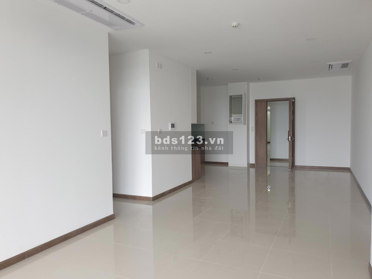 Bán shophouse chung cư HAGL3 Sài Gòn. Ở và KD đều được. Sổ Hồng vĩnh viễn. DT 242m2, giá 5.35 tỷ.