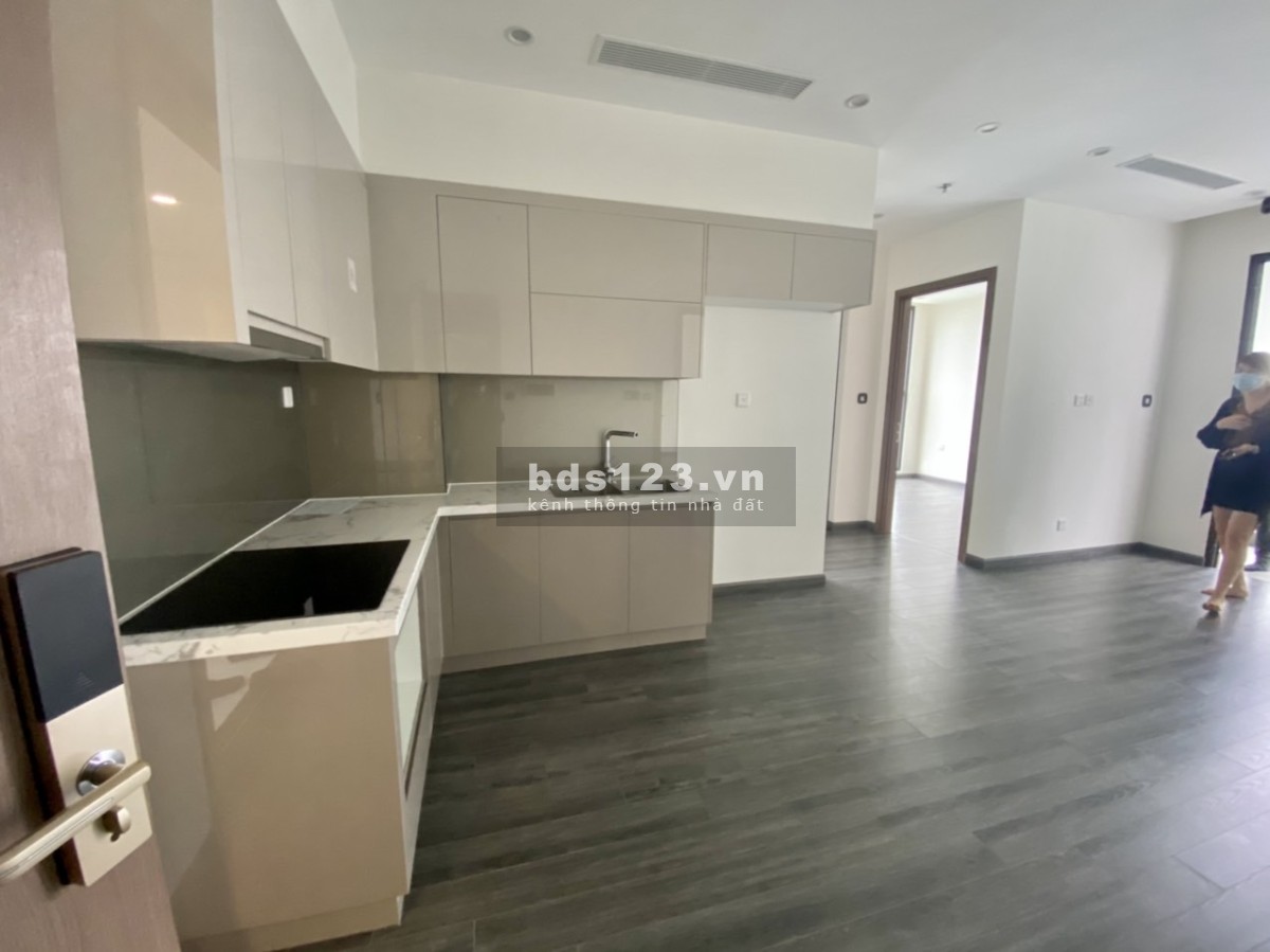 Cần bán nhanh căn 2PN Góc 2VS: giá 1.950 triệu Vinhomes Ocean Park: LH 0984 189 684