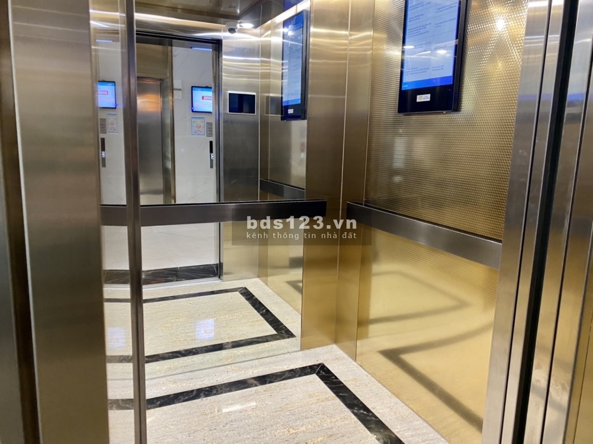 Cần chuyển nhượng gấp căn 3 ngủ DT80m2 Giá 2.360 triệu VHOP :LH 0984 189 684