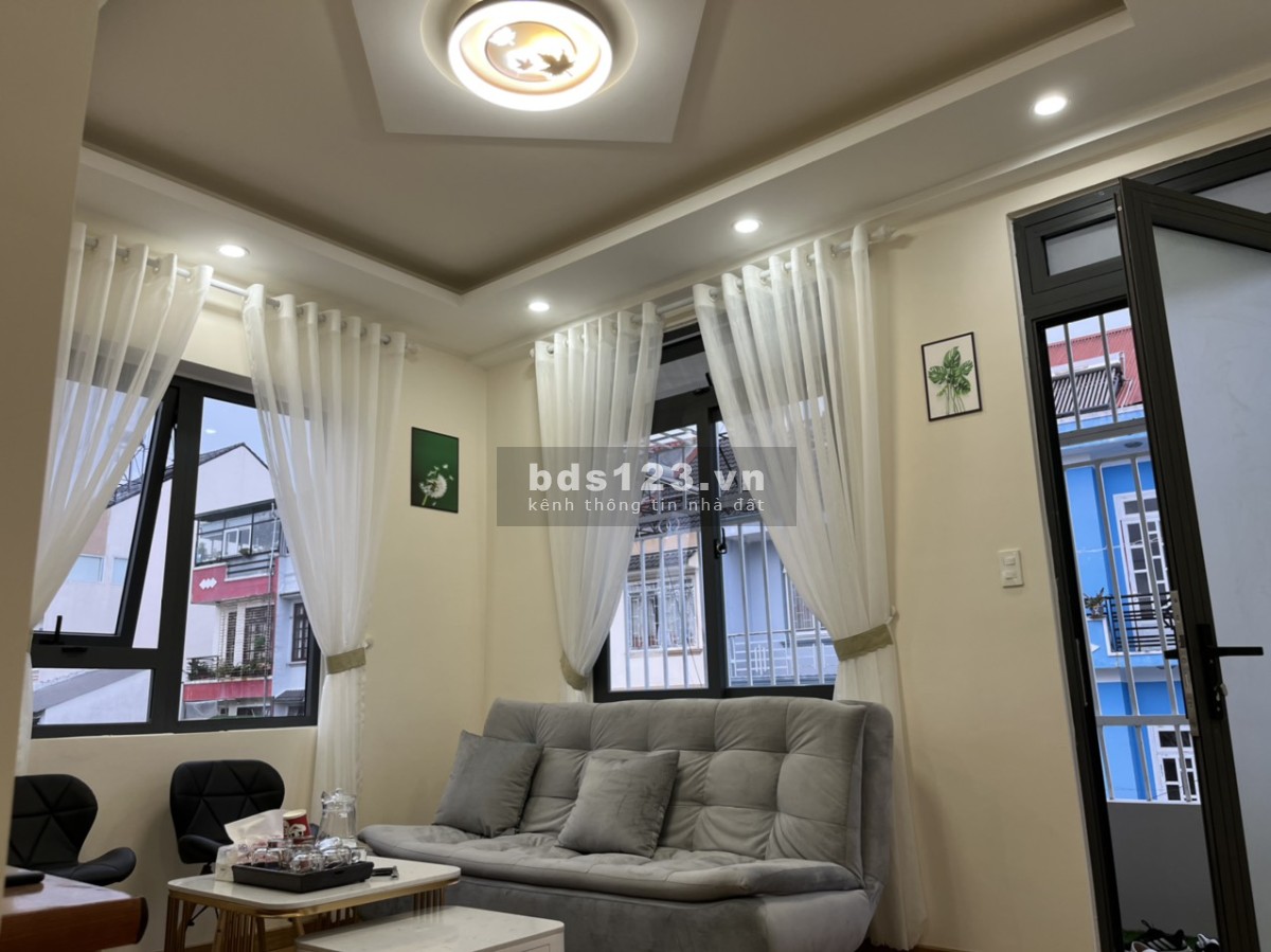 Bán căn hộ nội thất và nhà mới 100% tại chung cư C5 giá 2Tỷ400 – F3 – TP Đà Lạt