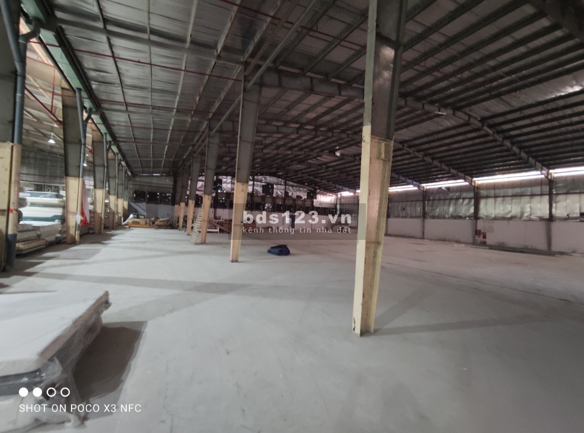 Cho thuê diện tích sử dụng 1700m2 kho Hiệp Thành, Tân Chánh Hiệp, Quận 12.