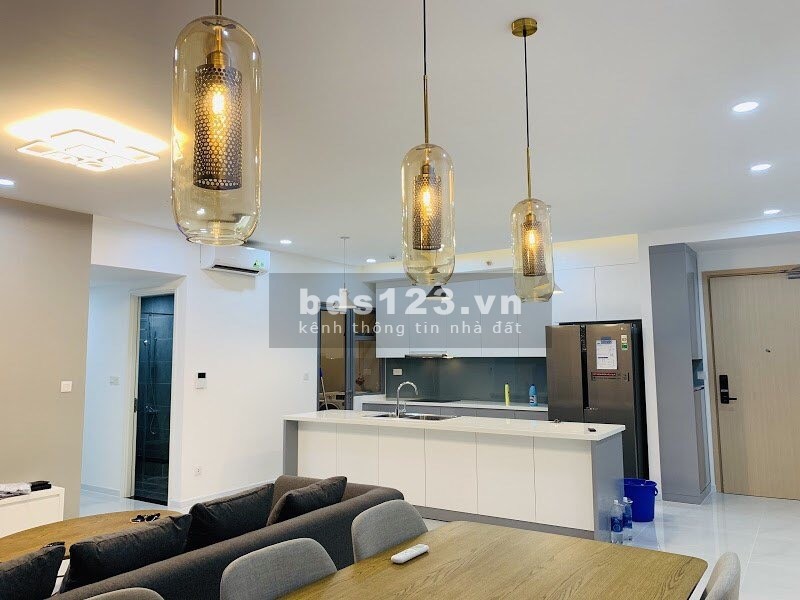 Cho thuê căn hộ Palm Heights 2. 3 pn view đẹp giá tốt tháng 6/2022, nội thất đầy đủ