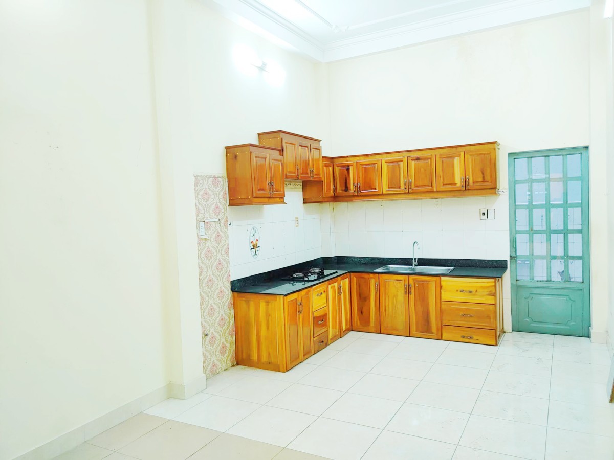 Bán nhà Thống Nhất Gò Vấp HXH 6m, 4 tầng đúc, DTSD 72m², nhỉnh giá 6 tỷ đồng