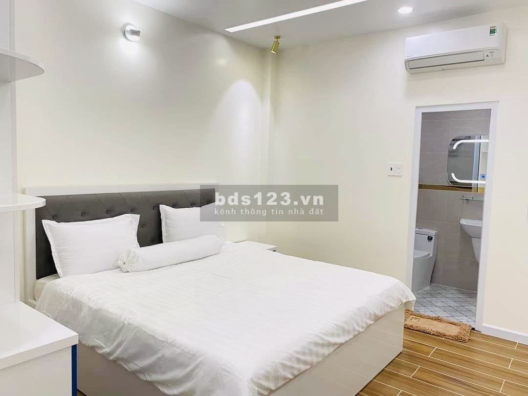 Bán nhà phố Đường số 8 Phường 11 quận Gò Vấp, giá 9.7 tỷ thương lượng