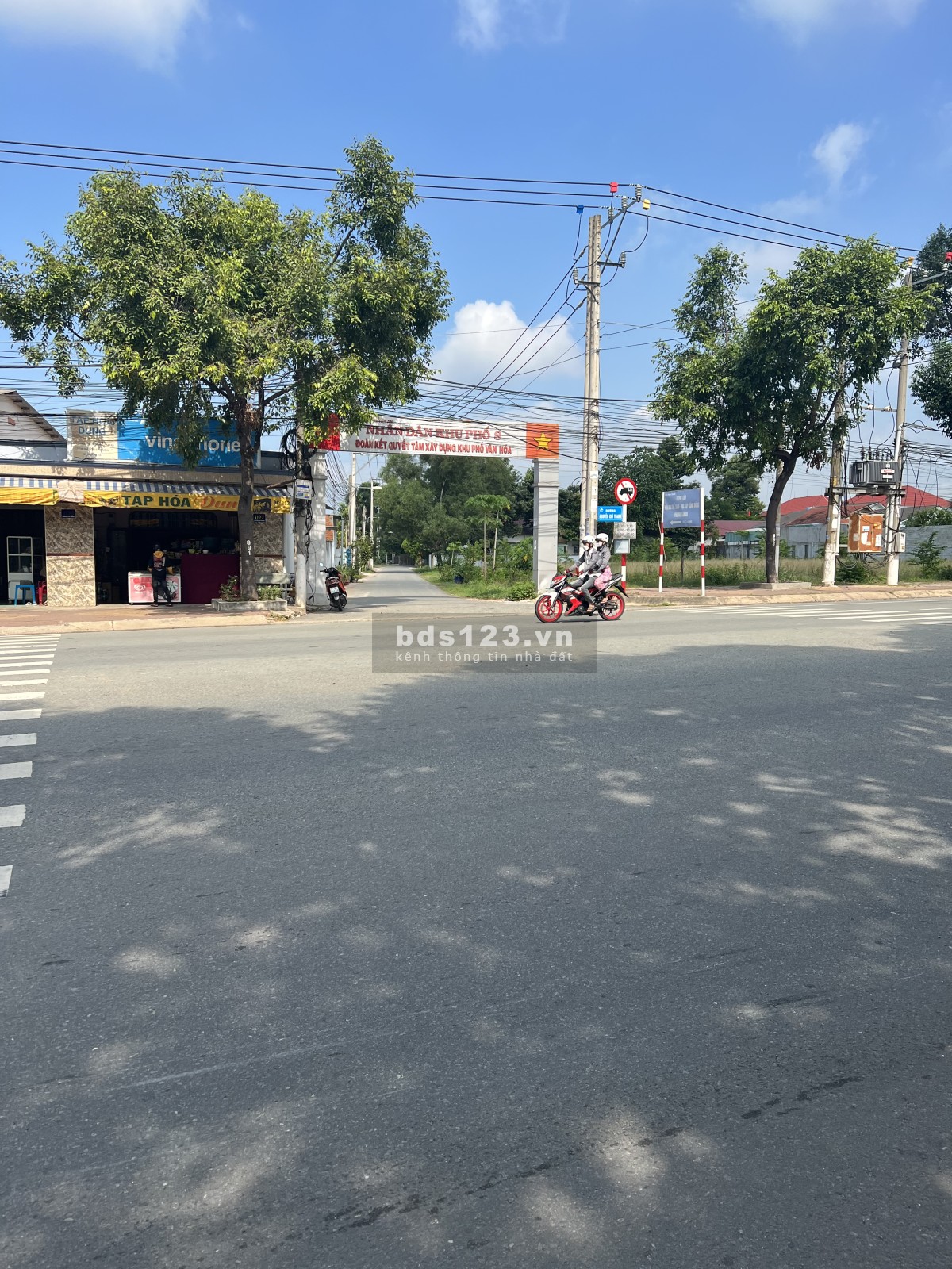 Kẹt tiền cần bán lô đất Tân An sát đường Nguyễn Chí Thanh liên hệ 0979645547