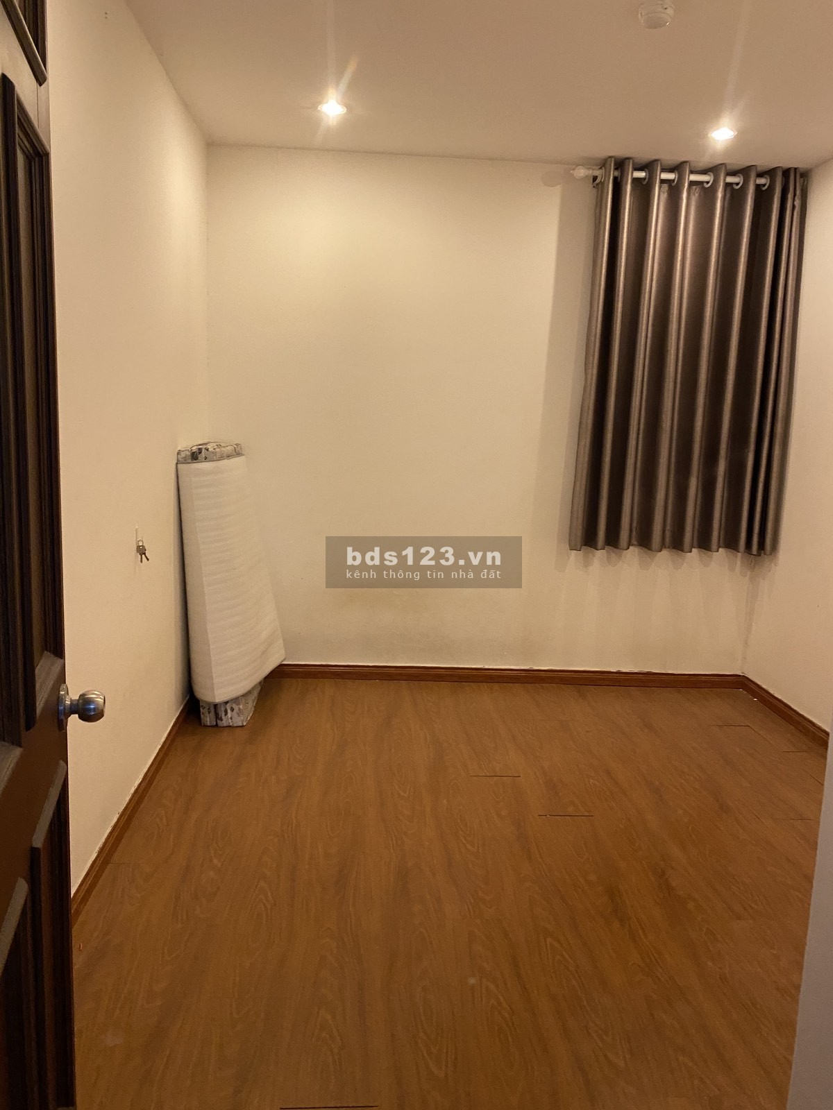 Tôi cần cho thuê chung cư cao cấp Giai Việt Quốc Cường lh 0939353599
