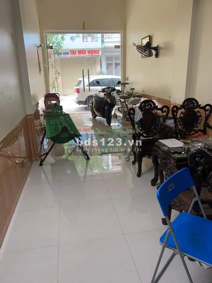Nhà phân lô vỉa hè rộng kinh doanh siêu đỉnh, thiết kế lệch tầng giá ưu đãi