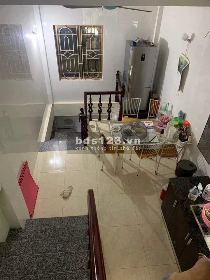 Nhà phân lô vỉa hè rộng kinh doanh siêu đỉnh, thiết kế lệch tầng giá ưu đãi