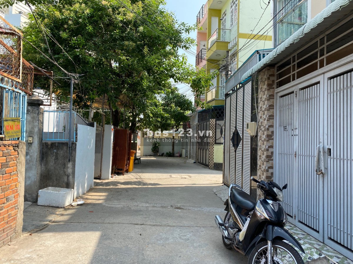 Cho thuê nhà 1 trệt 1 lầu đường Nguyễn Thị Định, Thạnh Mỹ Lợi, Quận 2