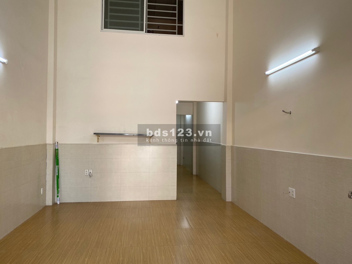 Cho thuê nhà 1 trệt 1 lầu đường Nguyễn Thị Định, Thạnh Mỹ Lợi, Quận 2