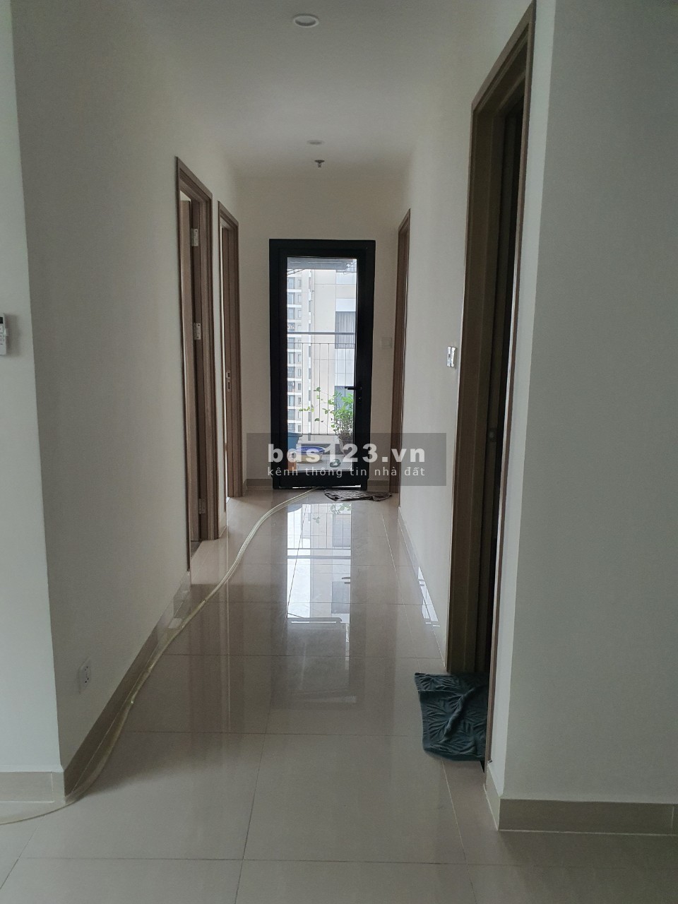 Căn 2 ngủ góc 2vs Giá 1.900 triệu Vinhomes OCEan Park tầng cao, yên tĩnh, view thoáng