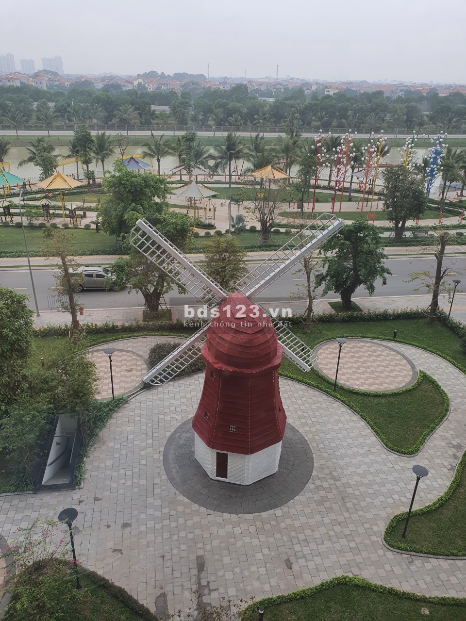 Gia đình cần bán gấp căn hộ 2 phòng ngủ + 1PN nhỏ và 2WC giá bán 1.9 tỷ tại Vinhomes Ocean Park