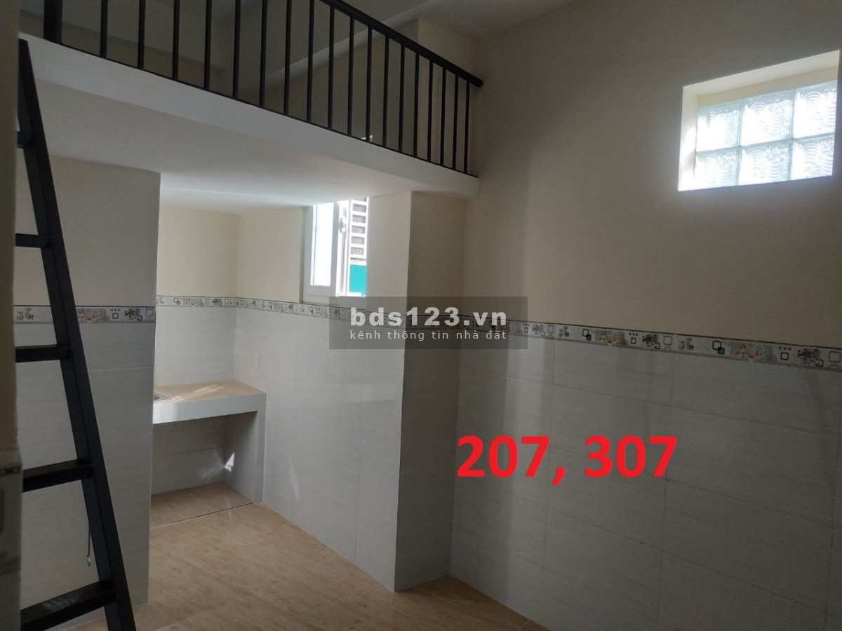 Phòng trọ diện tích sử dụng 30m2 Tân Bình - Gò Vấp, khu vực đông đúc