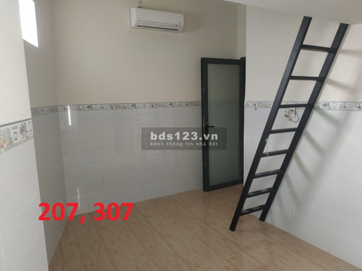 Phòng trọ diện tích sử dụng 30m2 Tân Bình - Gò Vấp, khu vực đông đúc