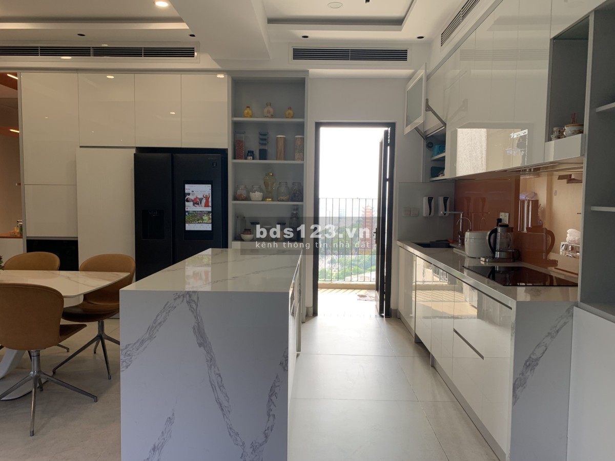 Căn 3PN Hà Đô Quận 10, bán giá 15.2 tỷ. LH: 0362668864 diện tích 138m2