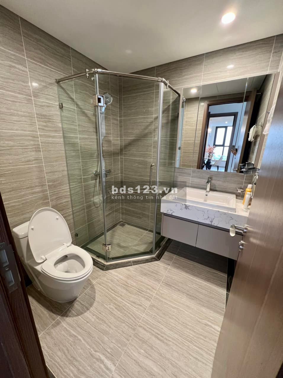 Chính chủ gửi bán căn 1 ngủ giá 1.250 triệu Vinhomes Ocean Park: lh 0984 189 684