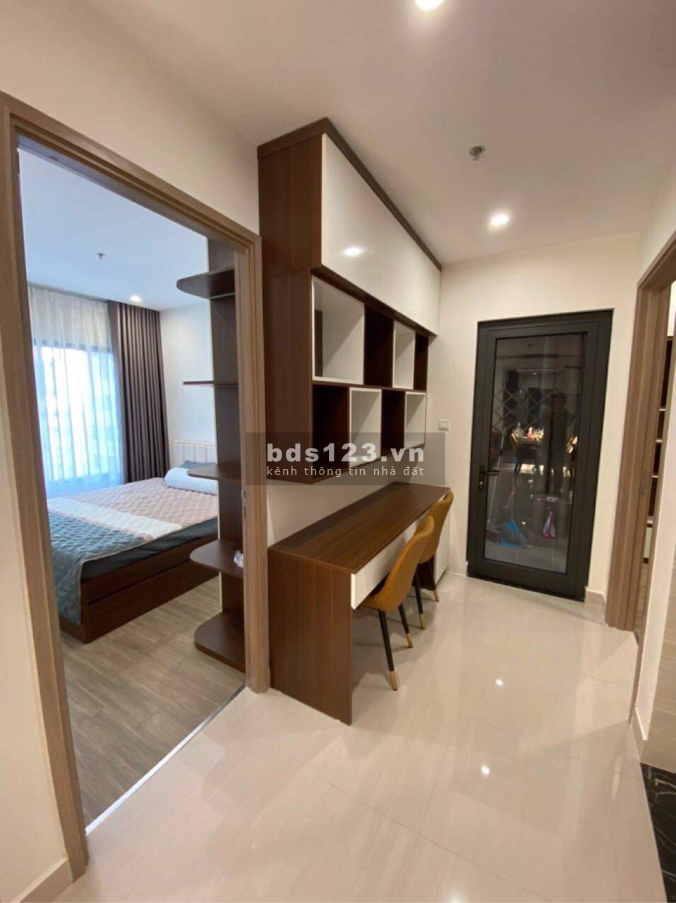 Bán Căn Hộ 2PN1VS Tại Vinhomes Ocean Park, Full Nội Thất 60m2 Giá Chỉ 1tỷ8 bao phí