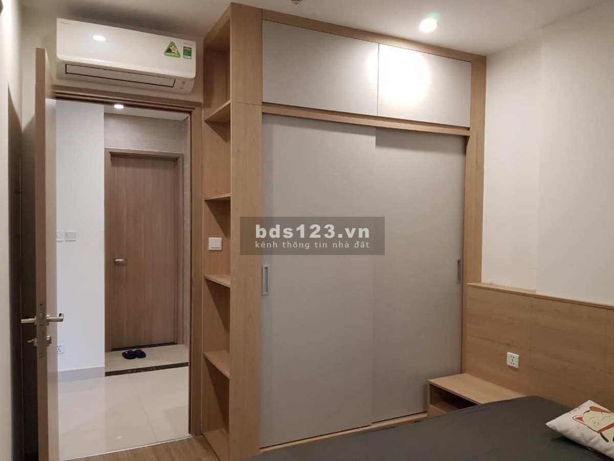 Căn góc 2PN+1 DT 70m2, SH view xịn với 2 mặt tiền bể bởi Olympic, giá 1.9 tỷ tại Vinhomes Ocean Park