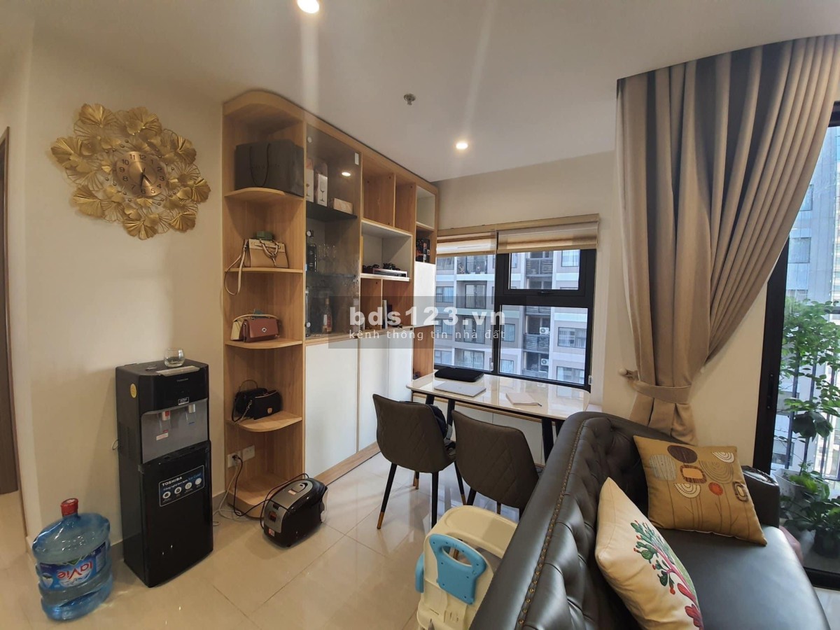 Căn góc 2PN+1 DT 70m2, SH view xịn với 2 mặt tiền bể bởi Olympic, giá 1.9 tỷ tại Vinhomes Ocean Park