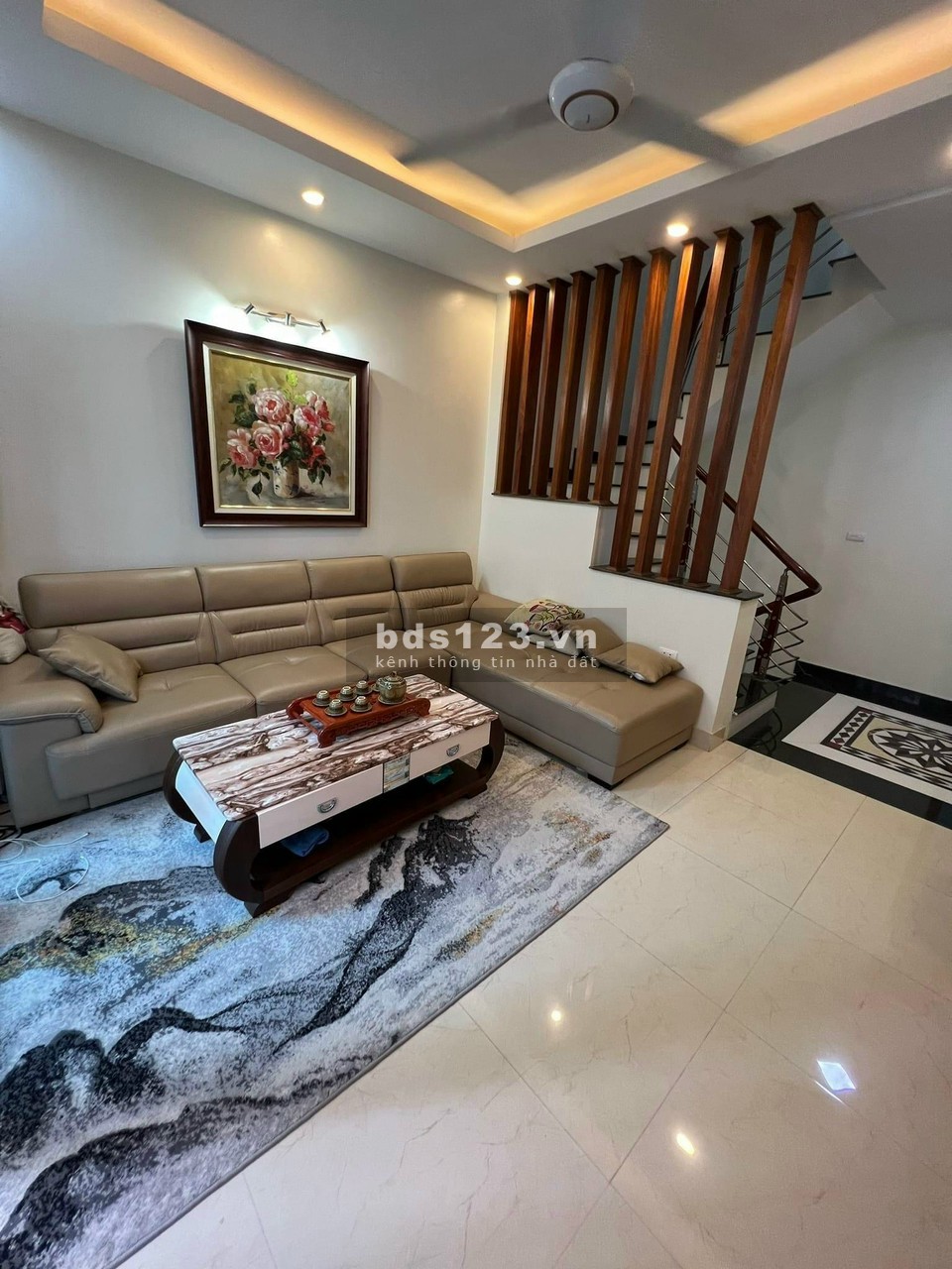 Nhà mặt ngõ Gốc Đề gần nhiều trường đại học lớn, gần phố, gần ô tô