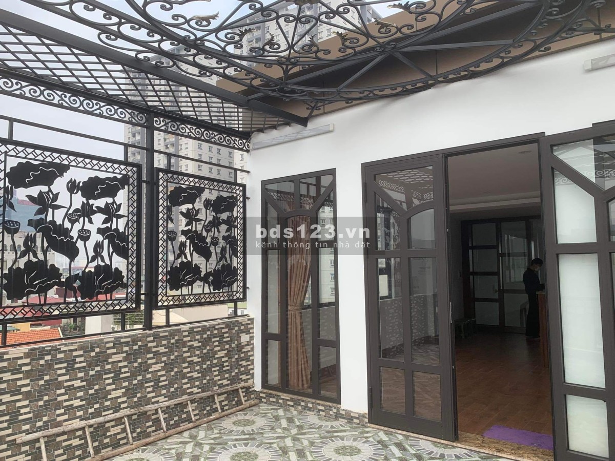 Hiếm có khó tìm, Bán nhà Vương Thừa Vũ, ngõ ô tô tránh diện tích sử dụng 52m2 giá bán 6.5 tỷ