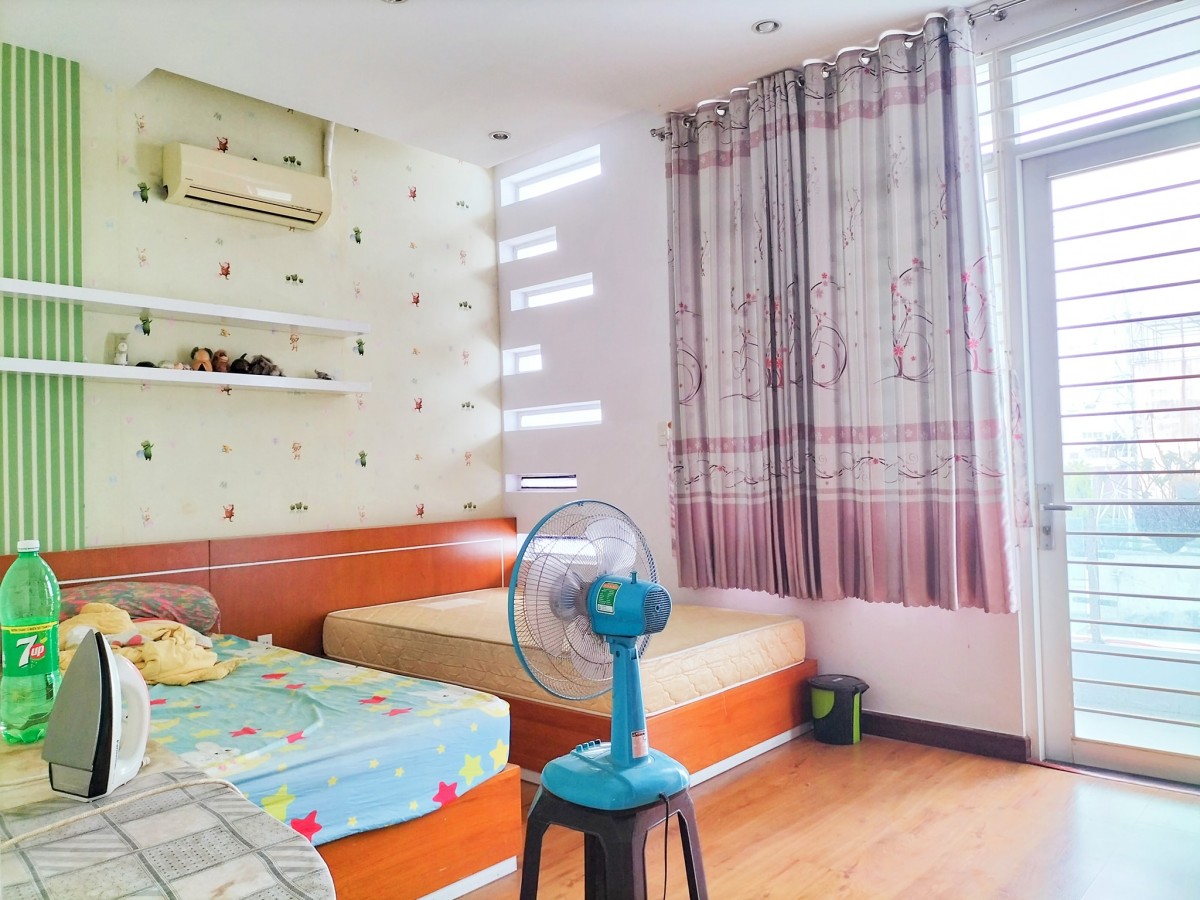 Bán nhà Điện Biên Phủ Bình Thạnh 1 bước qua Quận 1 kinh doanh sầm uất, có thang mát, gia 17 tỷ