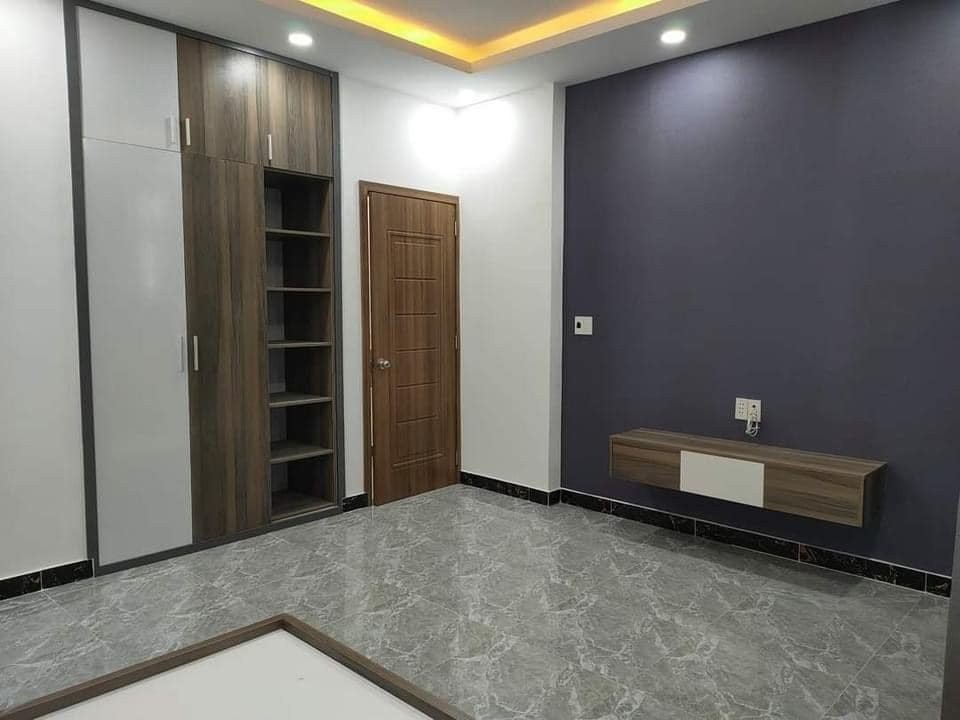 Nhà PL Hoàng Quốc Việt Cầu Giấy khu an ninh đỉnh DT 53m² giá chỉ 4,8 tỷ đồng