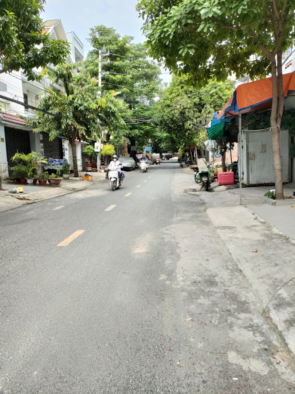 Bán nhà định cư Dương Quảng Hàm, hxh 6m, chỉ 6 tỷ 550, có nhà 5 tầng 75m2