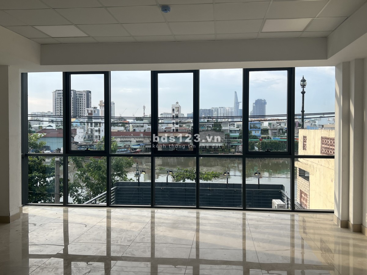 Tòa nhà Thanh Niên cho thuê văn phòng 187m2 QUẬN 7 liên hệ 0868942677