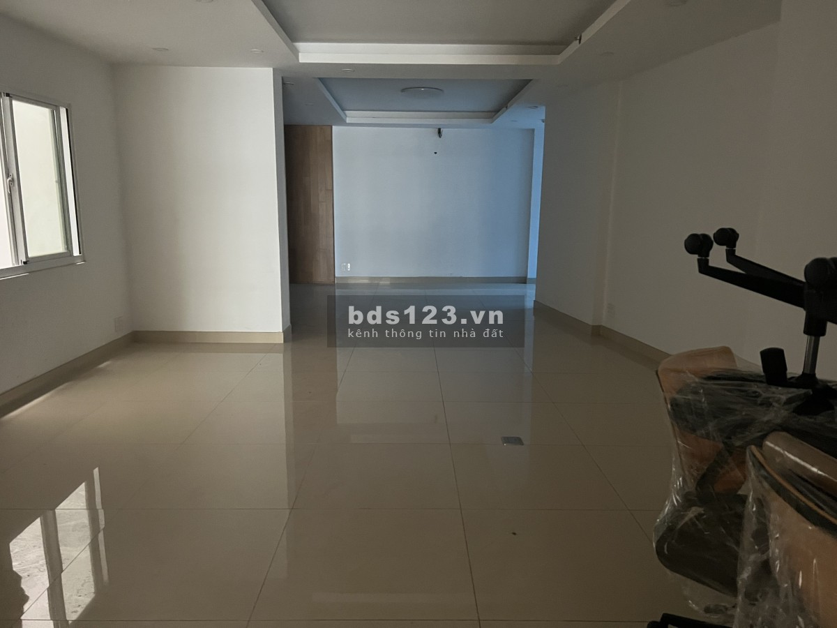 Tòa nhà Thanh Niên cho thuê văn phòng 187m2 QUẬN 7 liên hệ 0868942677