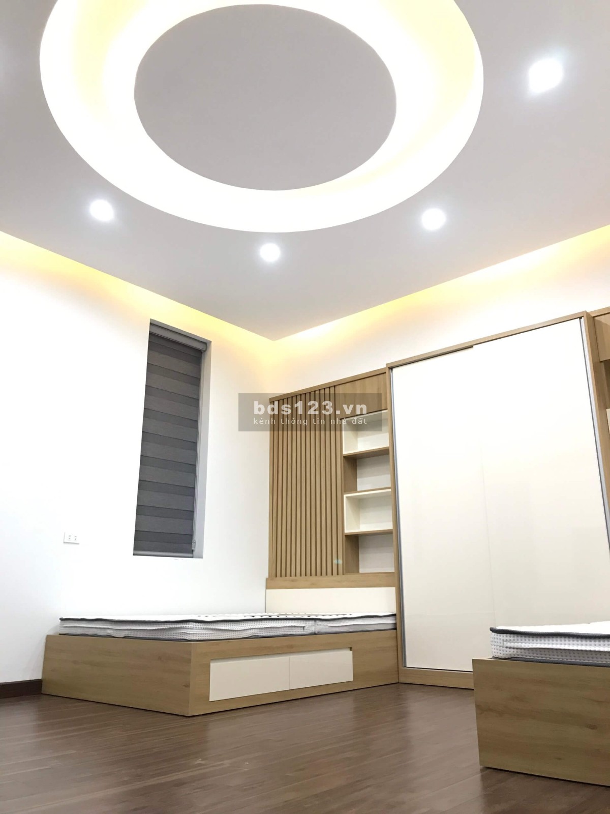 Bán gấp nhà đường số 5 Quận Gò Vấp, diện tích 44m2, giá bán chỉ 3.7 tỷ, pháp lý chuẩn