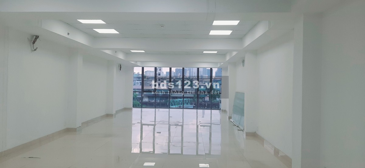 Tòa nhà Thanh Niên cho thuê văn phòng 187m2 QUẬN 7 liên hệ 0868942677