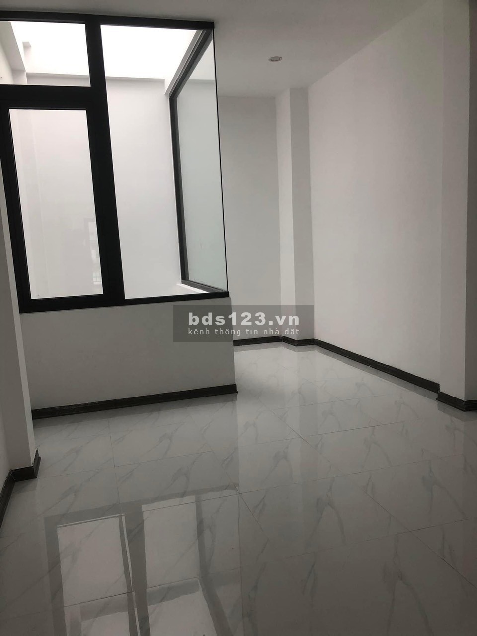 Bán nhà nguyên căn Phạm Cự Lượng 4 tầng dtsd 75m2 giá bán 4,35 tỷ - Sơn Trà Đà Nẵng
