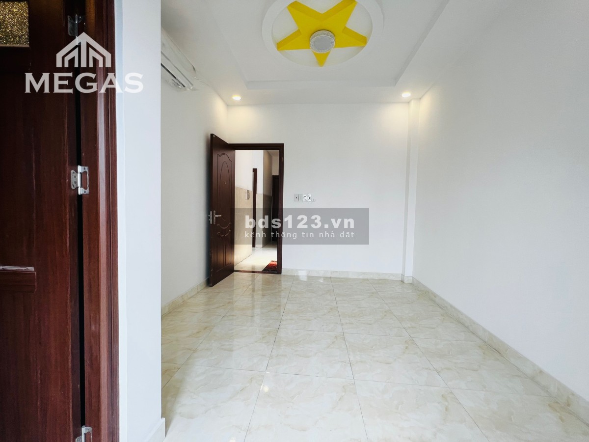 Phòng giá rẻ có ban công riêng thoáng mát gần Nguyễn Thị Tú, Bình Tân, Liên Khu 4-5, 5-6....