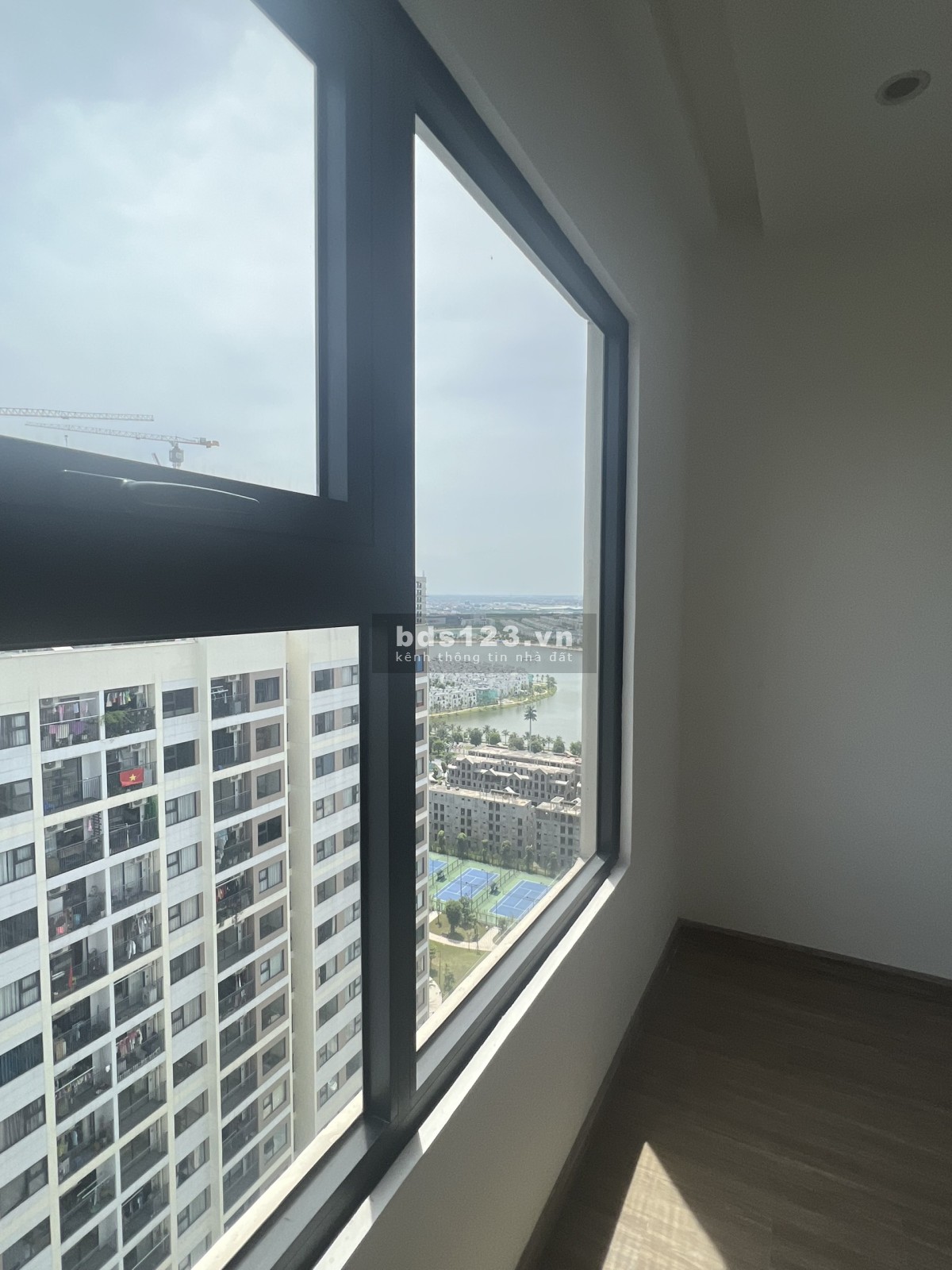 FULL Nội Thất Thiết kế căn hộ 3PN2WC 80m2 bán 2,4 tỷ tại Vinhomes Ocean Park view Hồ Điều Hòa