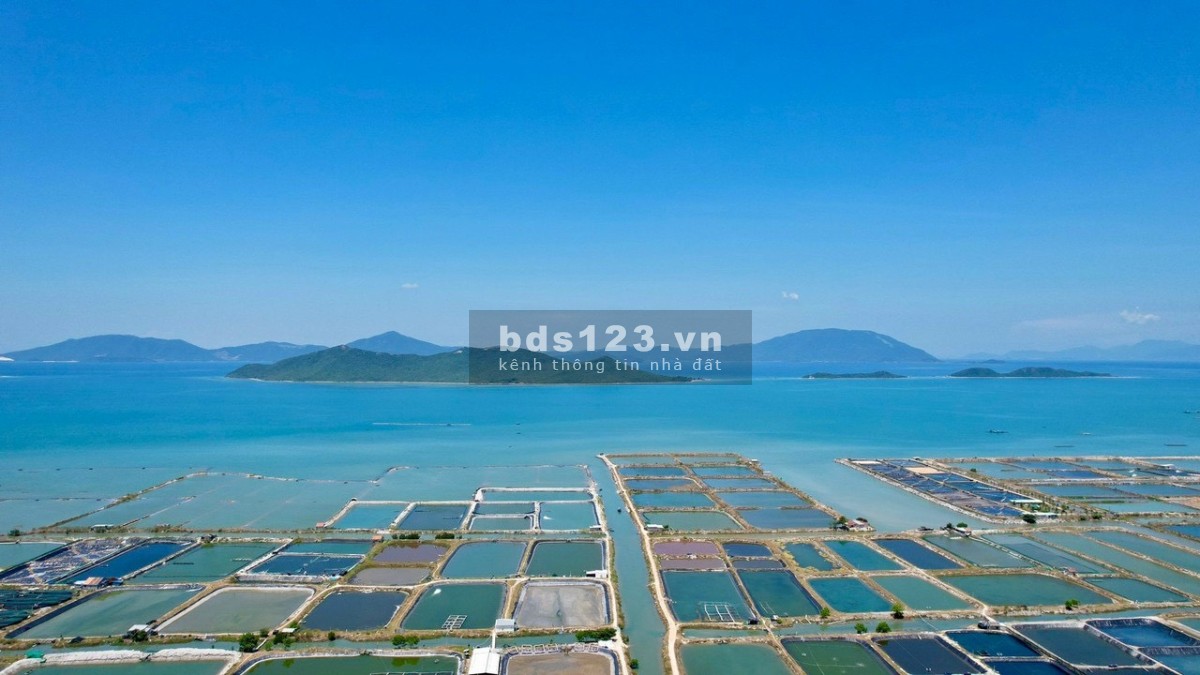 Mở bán quỹ hàng 15 lô đất ngay Khu kinh tế Bắc Vân Phong liên hệ 0935.985.369