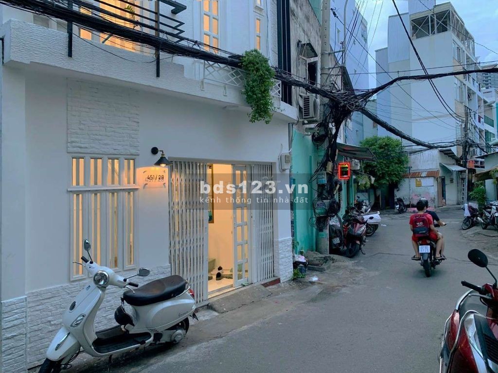 Siêu phẩm nhà hiếm hẻm xe tải Tô Hiến Thành, đầu tư ưu đãi giá tốt LH 0377882328