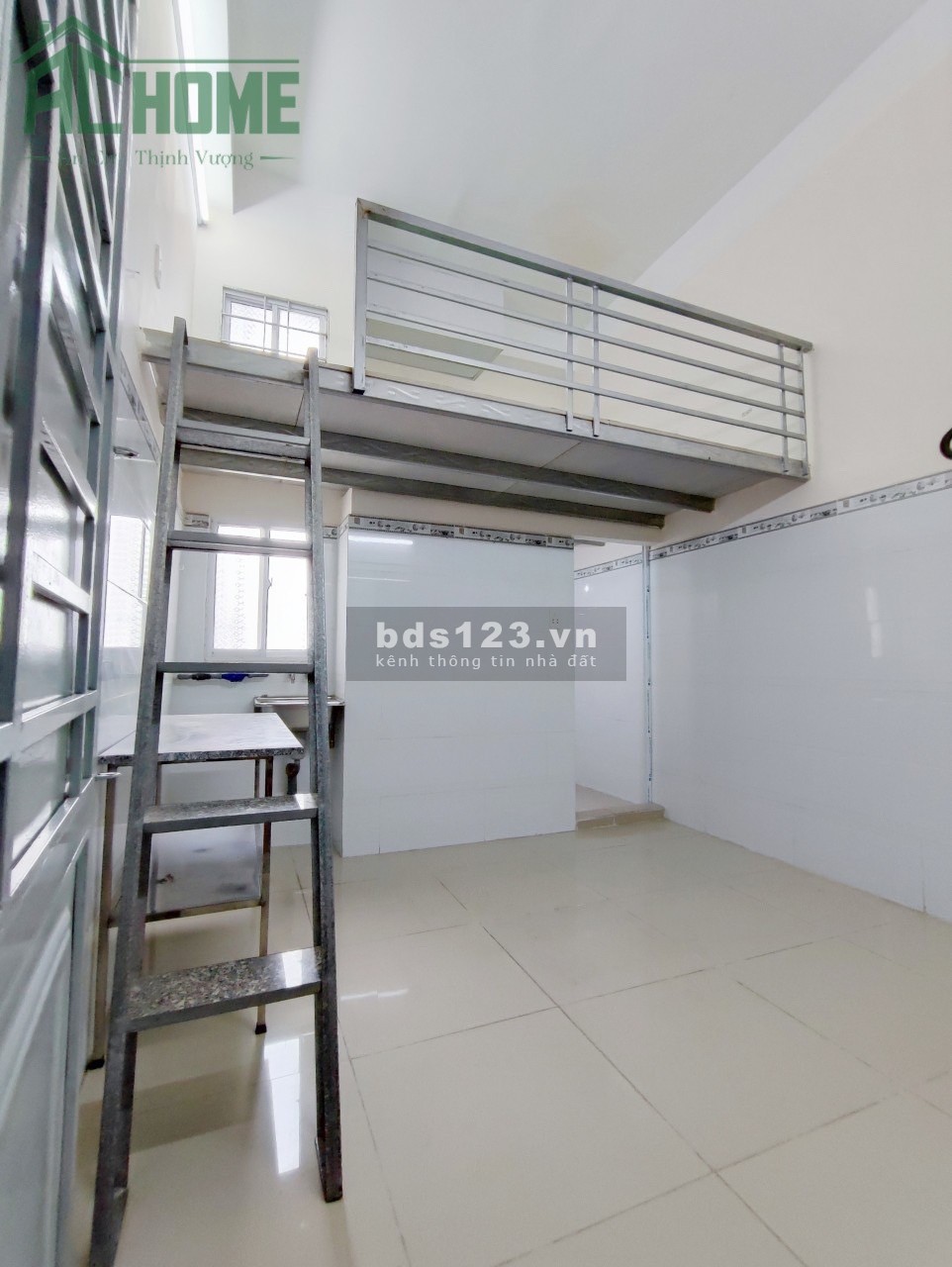 Cho thuê phòng trọ giá rẻ có gác Quận Tân Bình, giá tốt khu an ninh yên tĩnh