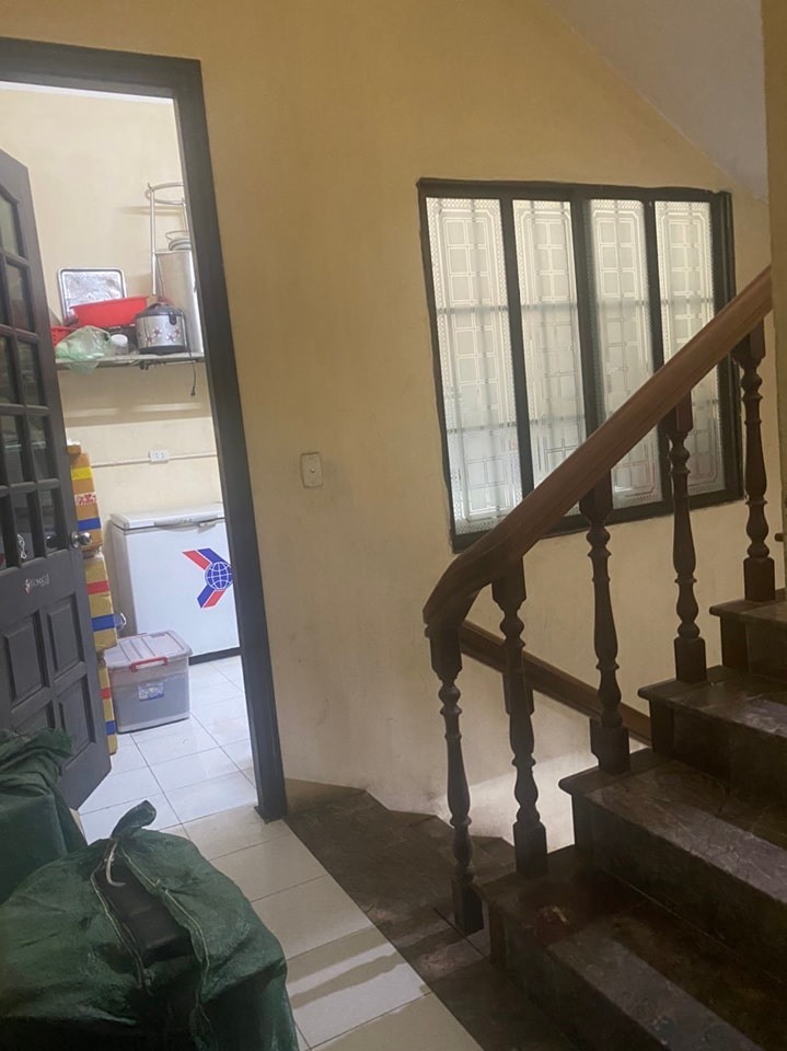 Chính chủ bán nhà phân lô Hoàng Quốc Việt, nhà 4 tầng 56m2 ngõ thông, ô vào được nhà, thông số đẹp.