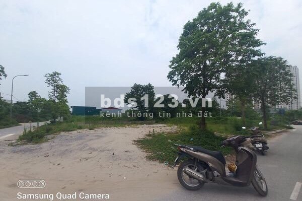 Hạ giá, bán gấp đất Lô góc khu đấu giá Tứ Hiệp ngay toà Techco Diamond, Thanh Trì