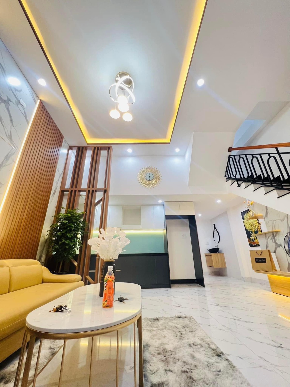 Bán nhà mới Trưng Nữ Vương, Hải Châu, diện tích 71m2, thiết kế hiện đại, giá Nét