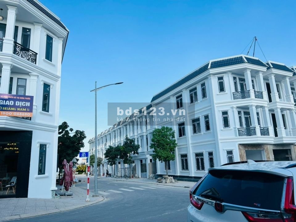 Nhà phố cao cấp giá tốt giá bán chỉ 3tỷ5 nhận nhà vào ở ngay ngân hàng hỗ trợ vay