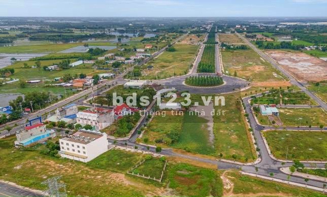 Cần ra đi miếng đất, có đầy đủ giấy tờ rõ ràng diện tích 80m2 ( 5 x 16 ) giá đầu tư sinh lời