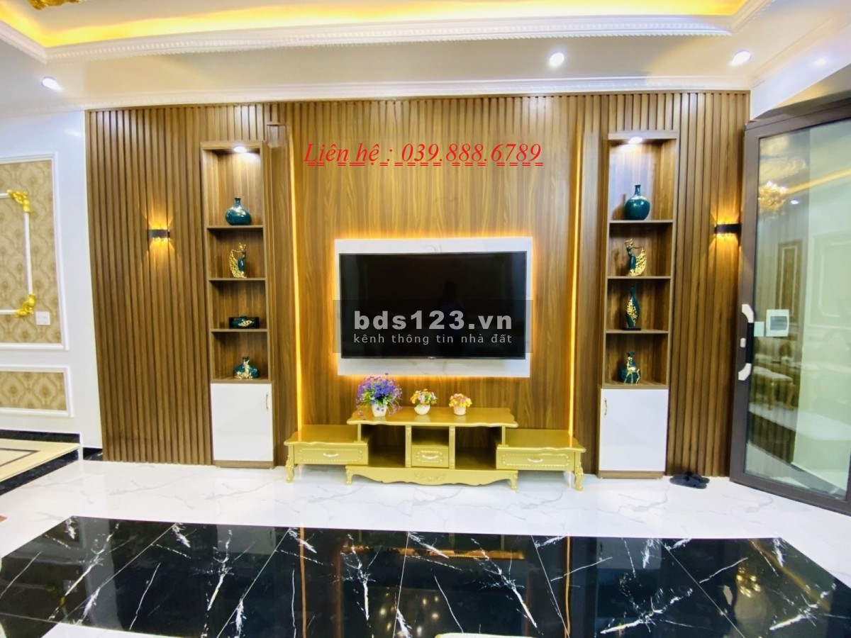 Siêu phẩm 167 Đằng Hải đúc 4.5 tầng thang máy xây độc lập 300m đến uỷ ban Quận Hải An