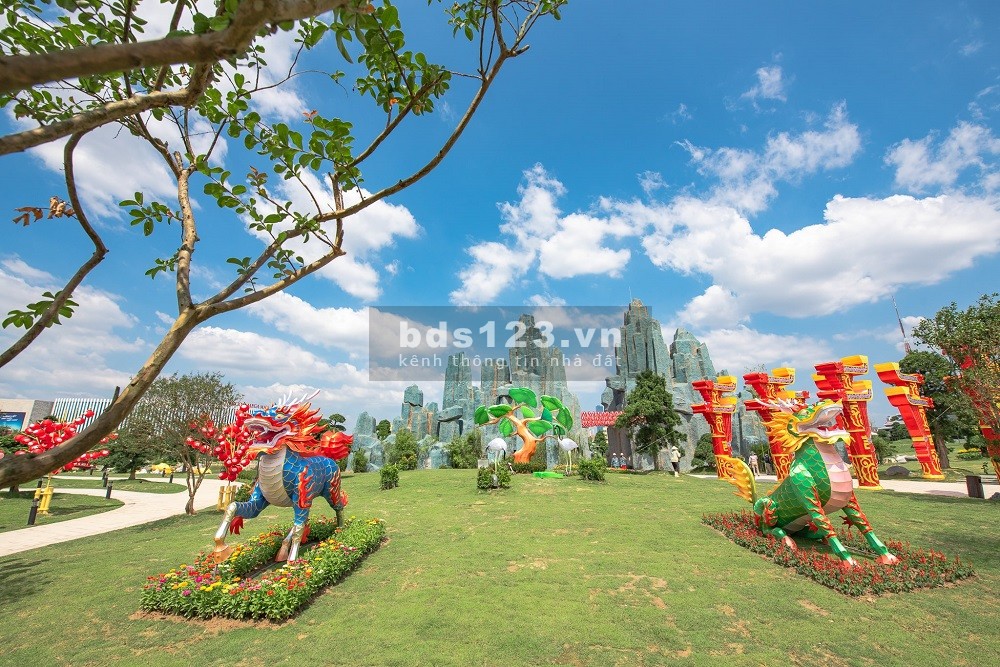 Bán căn hộ 2n2wc 66.6m tầng trung, view thoáng Vinhomes Smart City giá 2.40 Tỷ