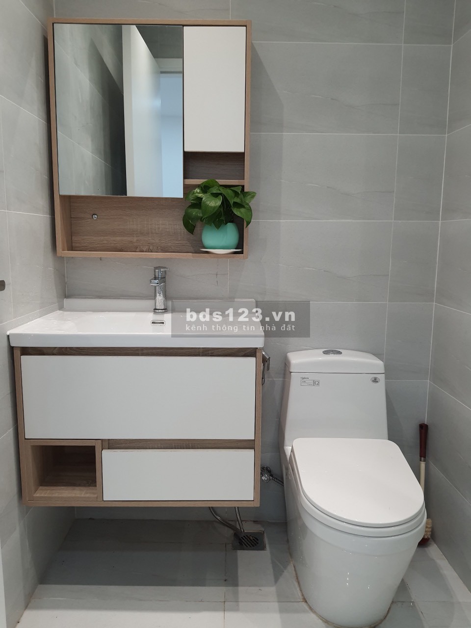 GIÁ TỐT- The Botanica, căn yên tĩnh thoáng mát, tầng cao lộng gió - Novaland 14.5 triệu, 2 phòng ngủ